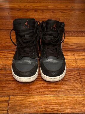 Nike Black and Gray High-Top Youth Sneakers